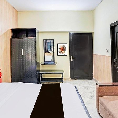 Super Collection O Mathura Near Railway Station المظهر الخارجي الصورة